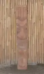 Tiki-Statue im Polynesien-Stil. Aus Kokosnusspalme 150cm. Ca. 18-28cm Ø. Modell 3 - Zunge ausgestreckt. Natürlich 
